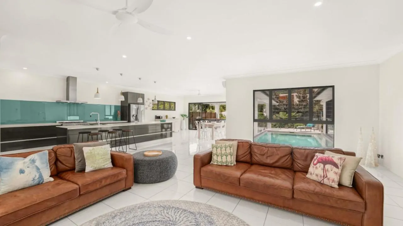 Sandcastles - Palm Cove Holiday home